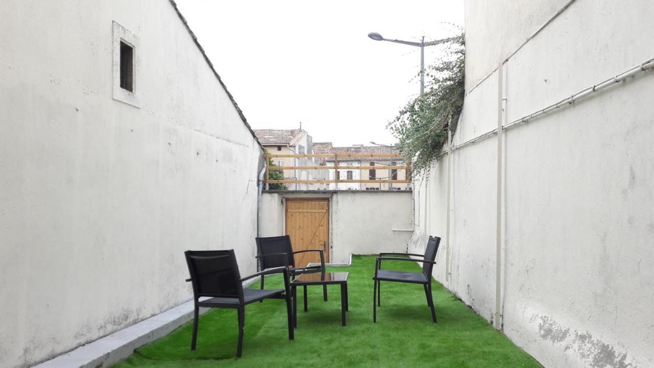 Castelnaudary - Appartement Jardin Екстер'єр фото